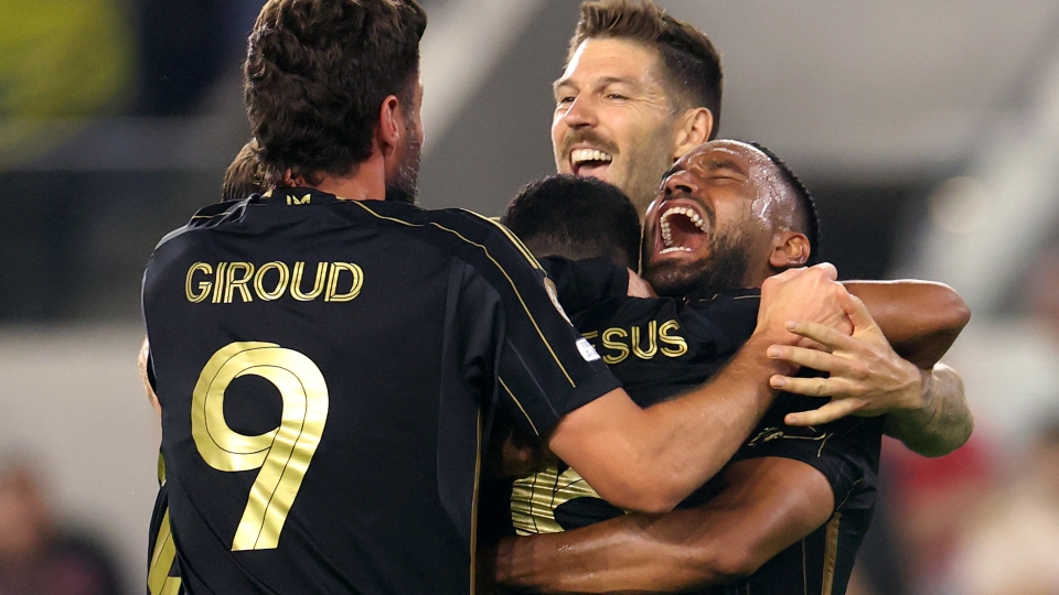 L\ Los Angeles, Giroud
