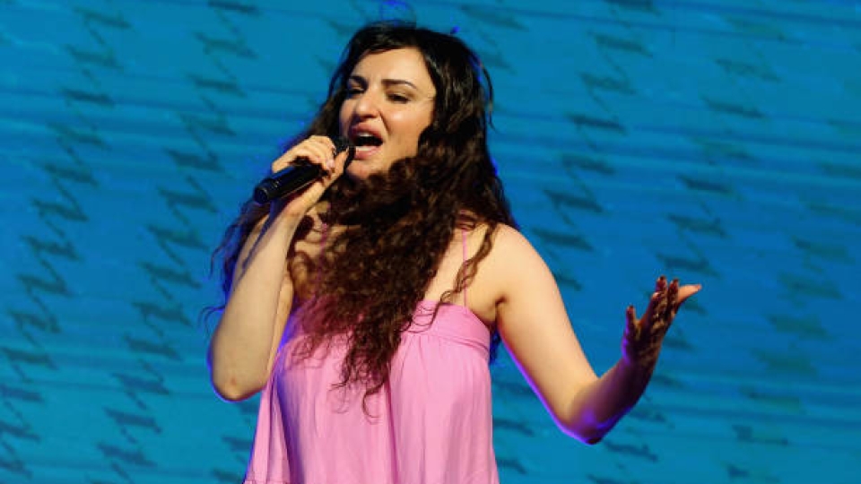 Arisa si esibirà il 9 febbraio in Piazza Colombo Arisa