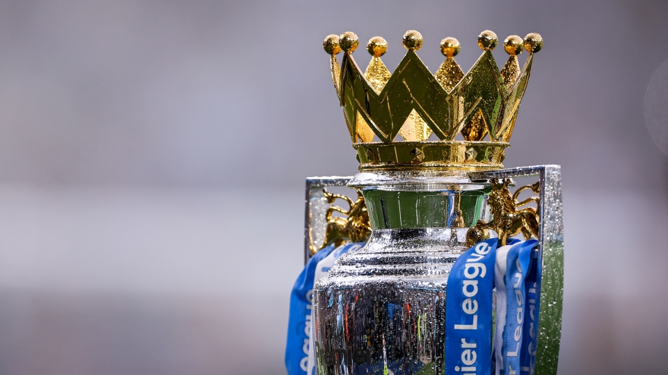 Premier League, Trofeo, Calcio