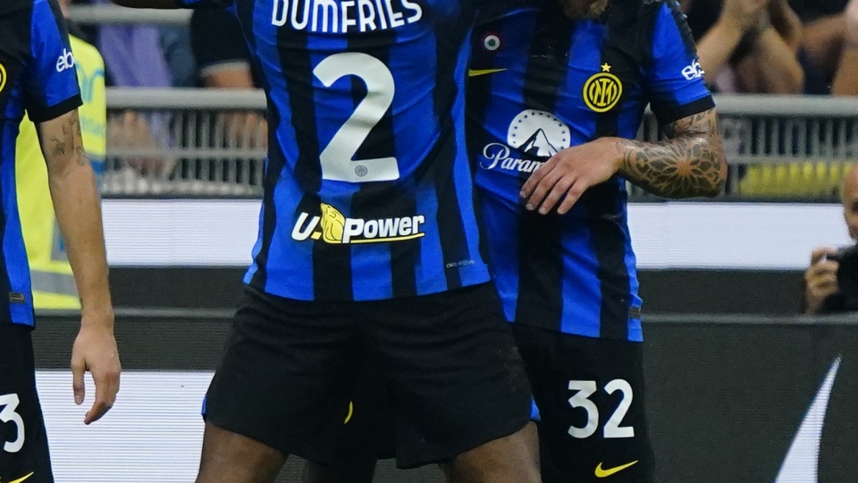 Denzel Dumfries, Inter