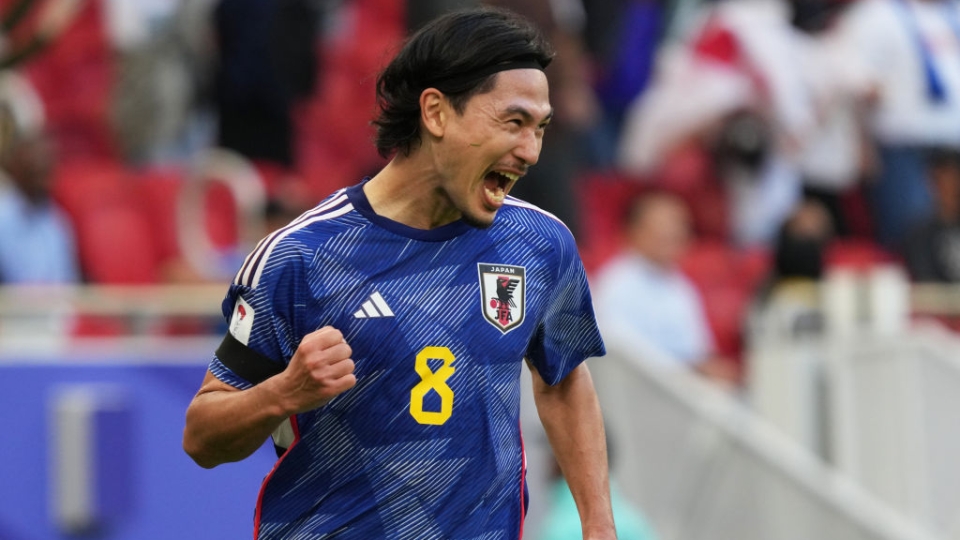 Takumi Minamino, Giappone