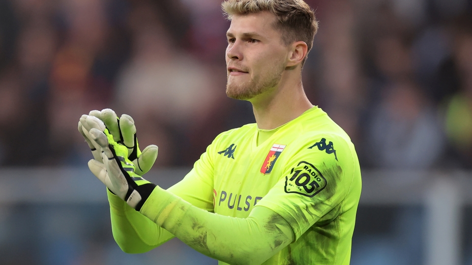 Martinez durante una partita con il Genoa Josep Martinez