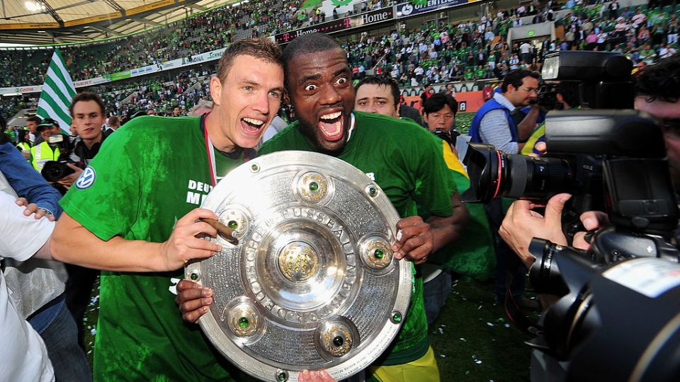 Dzeko e Grafite festeggiano il titolo vinto con il Wolfsburg