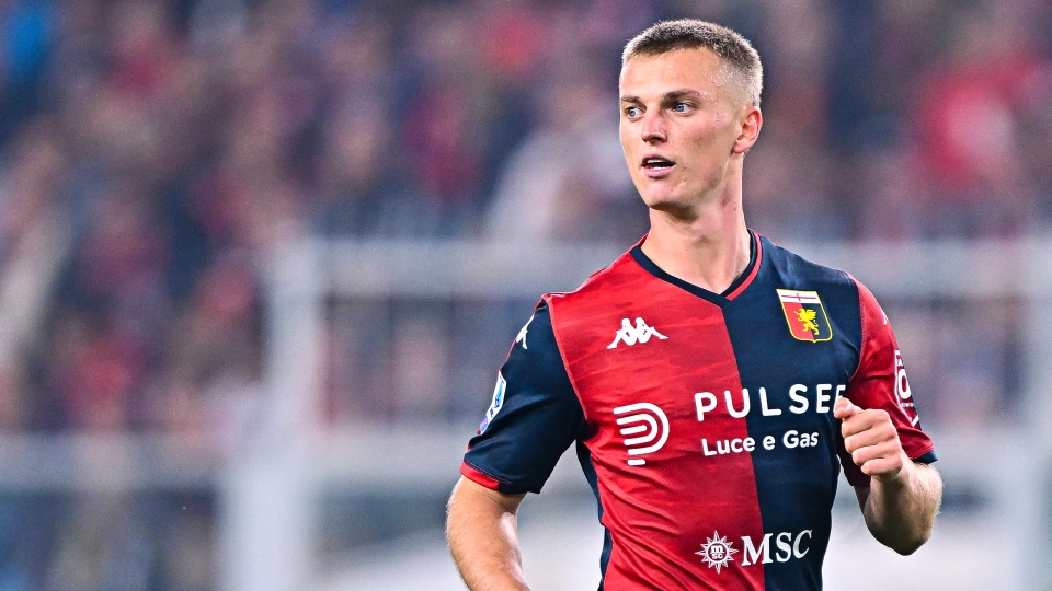  Albert Gudmundsson, Genoa