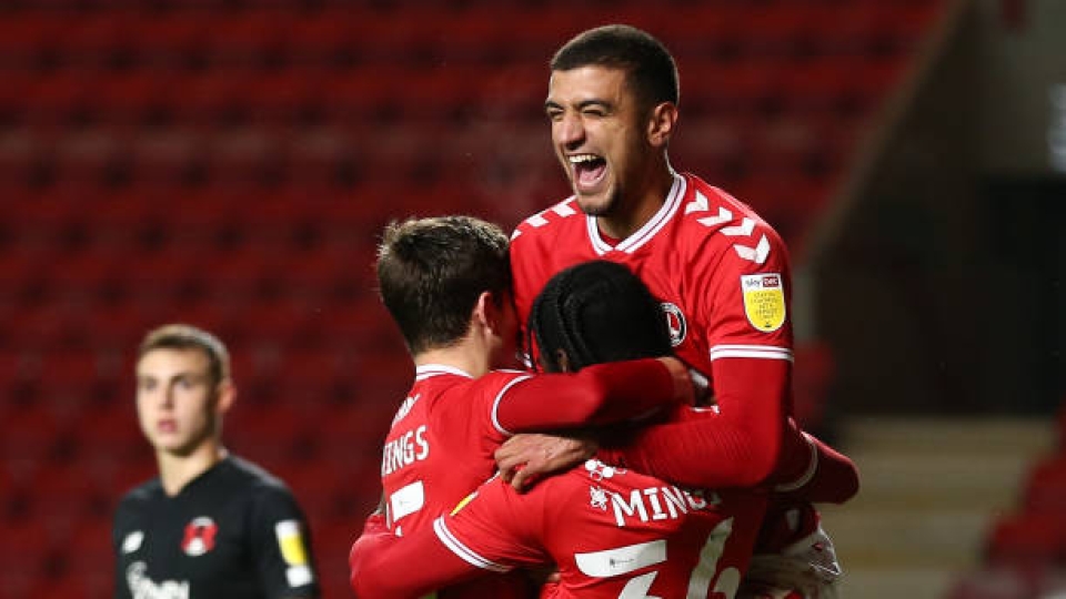 Wassim Aouachria, centrocampista del Galway, ai tempi del Charlton Wassim Aouachria
