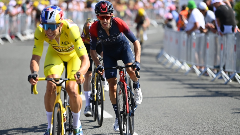 Adam Yates ineos grenadiers