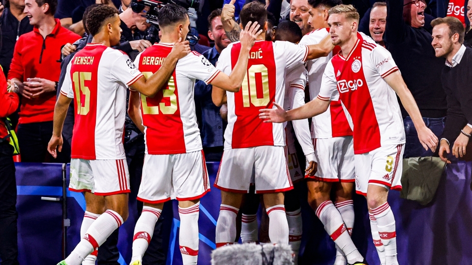Ajax-Napoli 1-6
