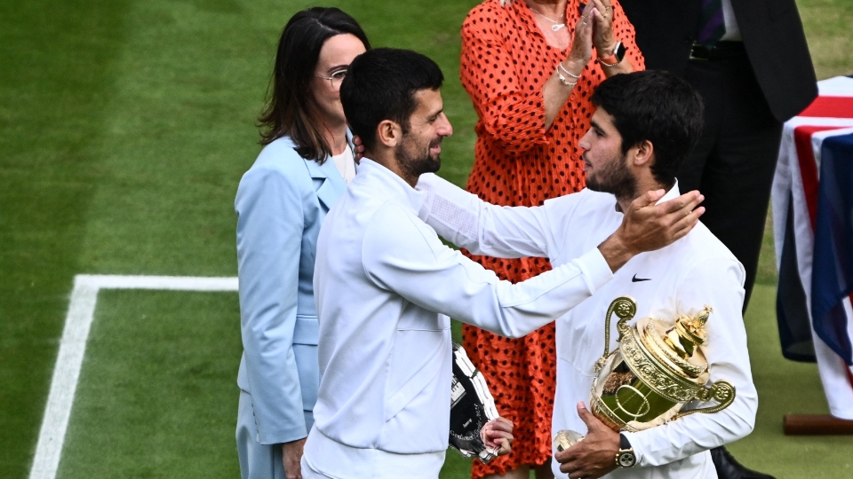 Alcaraz e Djokovic