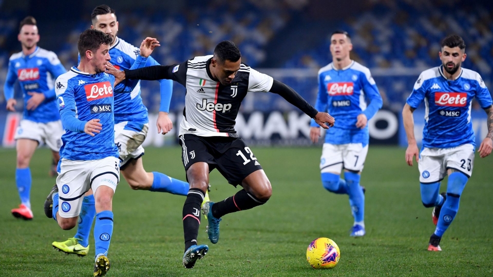 Alex Sandro Napoli Juventus Serie A