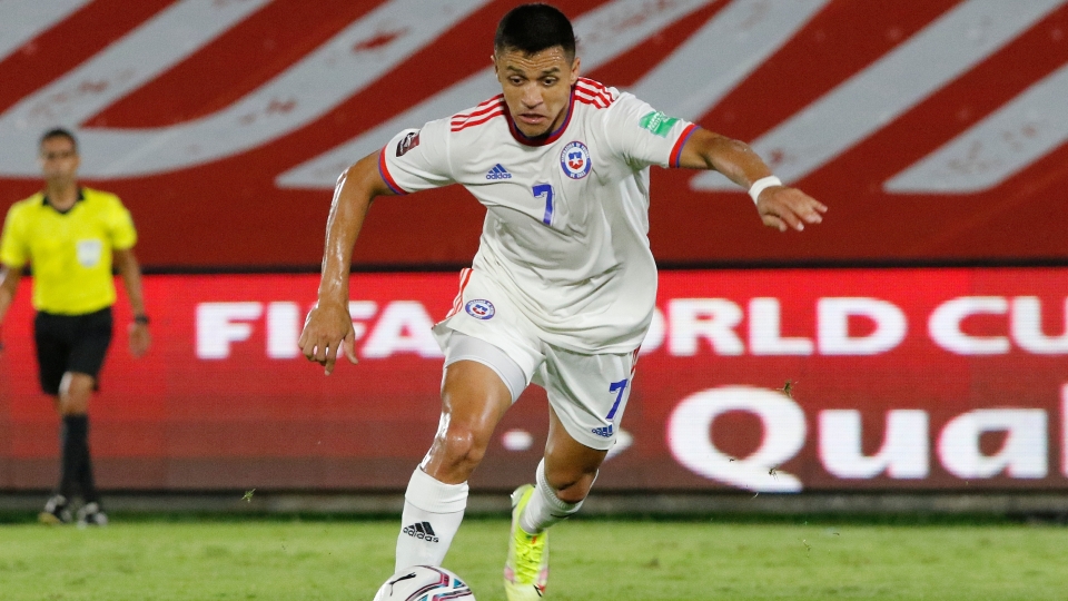 Alexis Sanchez Chile Paraguay Eliminatorias Sudamericanas 11112021