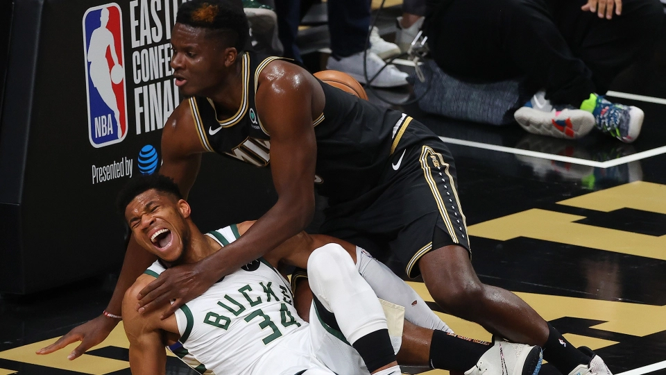 Antetokounmpo, Capela