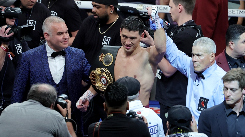 Bivol campione WBA
