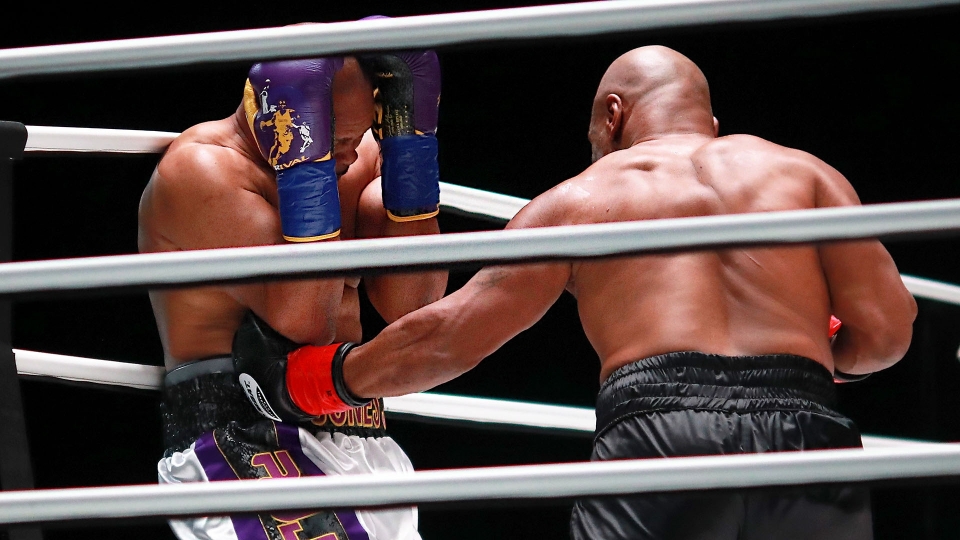 Boxe: Tyson-Jones, le foto