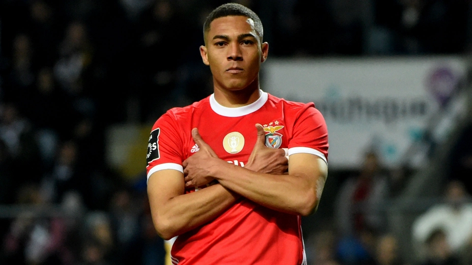 Benfica Vinicius Carlos