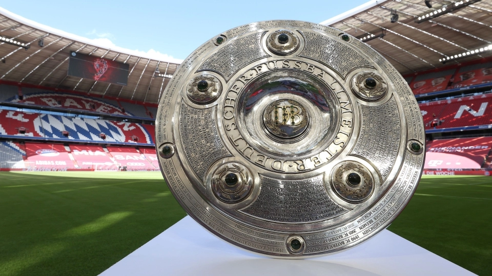 bundesliga Meisterschale