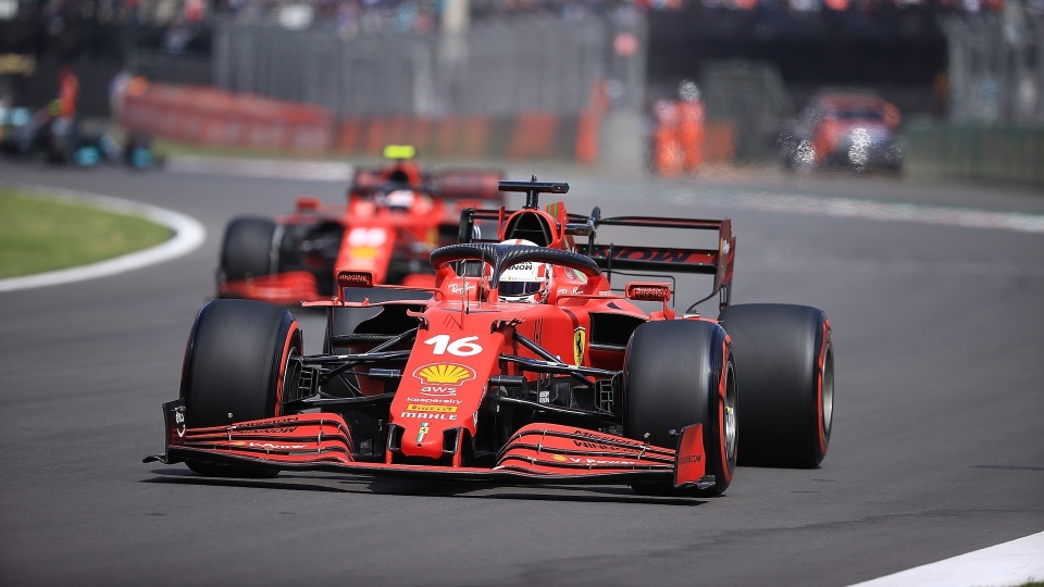 Charles Leclerc e Carlos Sainz