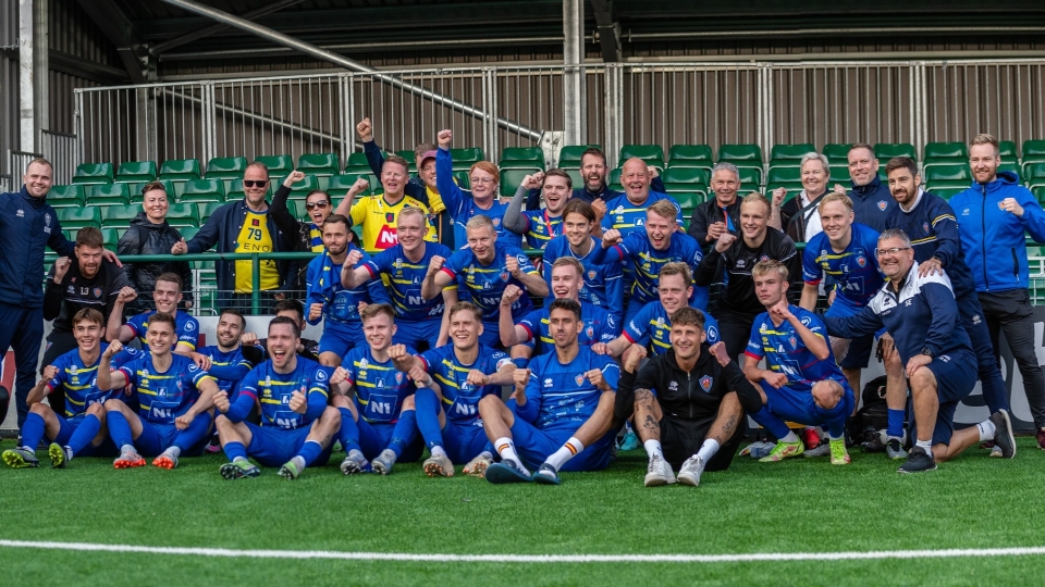 Conference League, Connah\