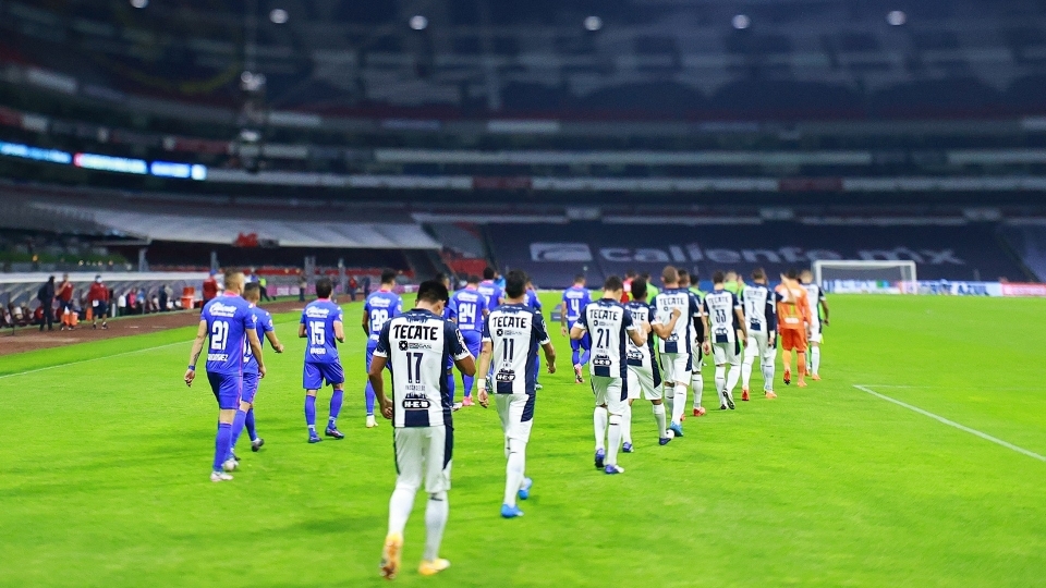 Cruz Azul, Monterrey