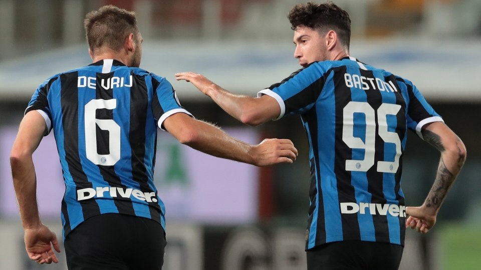 De Vrij Bastoni Inter v Parma Serie A 06282020