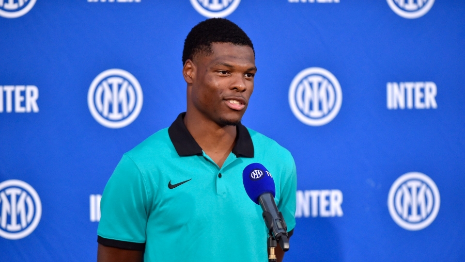 Denzel Dumfries