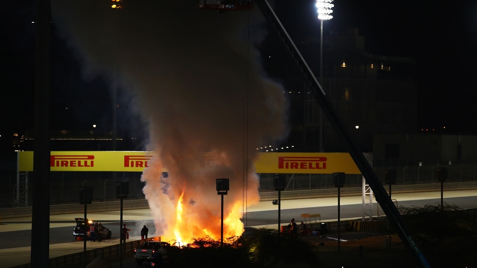 F1, Grosjean vivo per miracolo, le foto