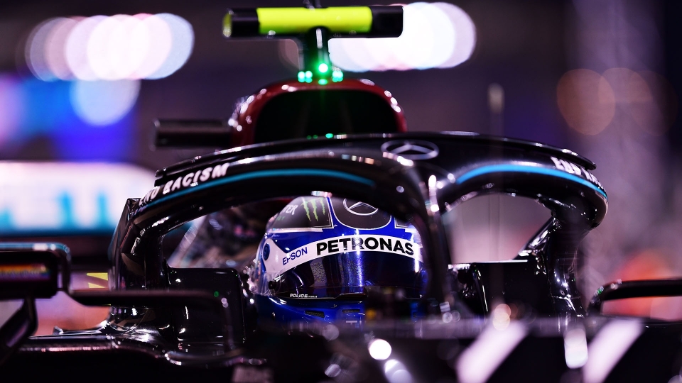 F1: Pole position per Verstappen, le foto