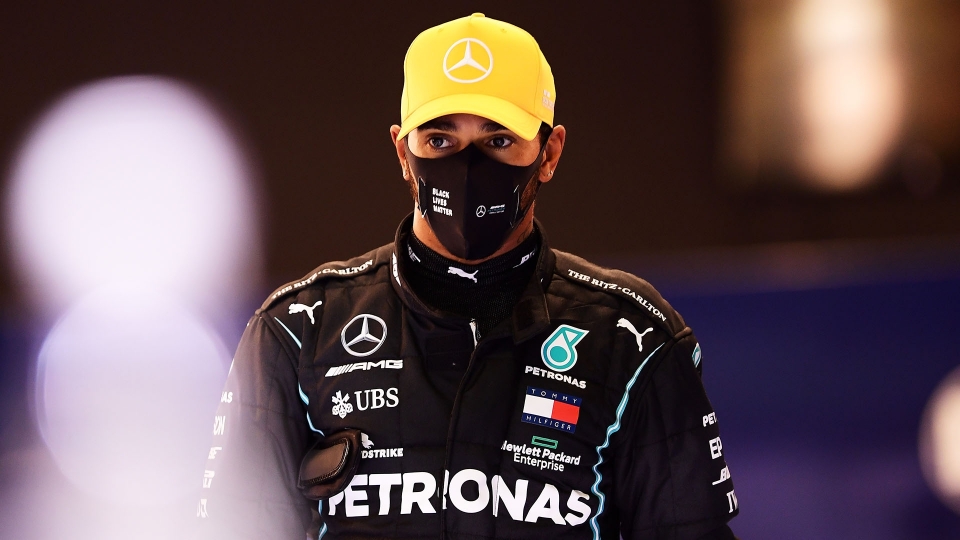 F1: Pole position per Verstappen, le foto