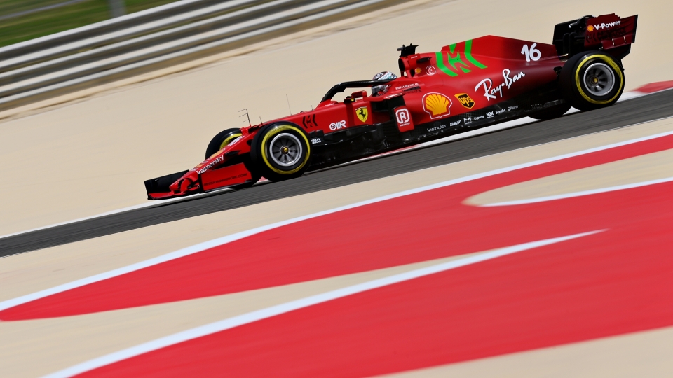 Formula 1, primi test in Bahrain: le foto