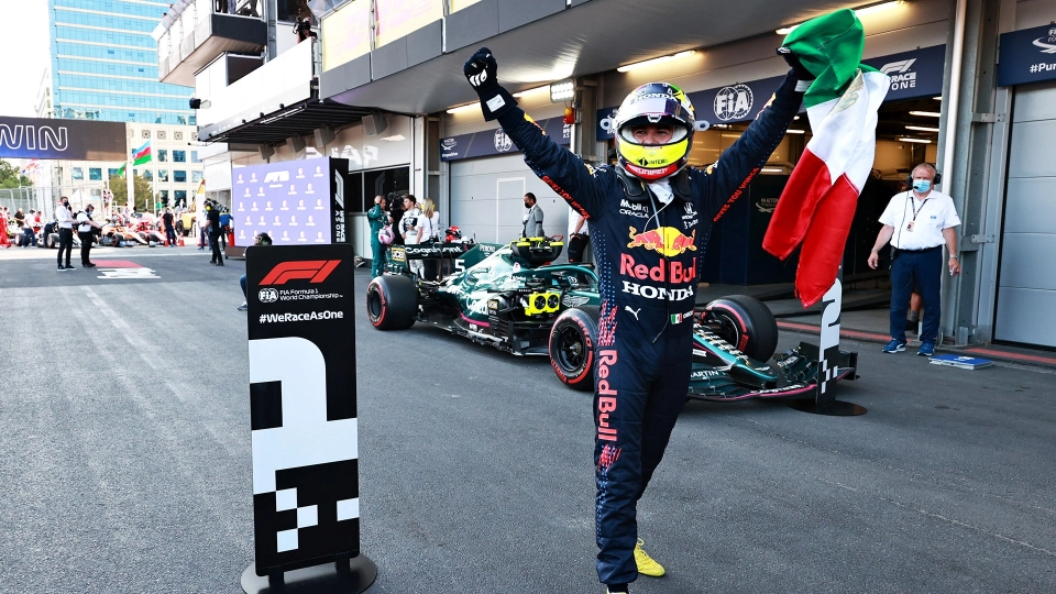 F1: Baku, a sorpresa la spunta Perez, le foto