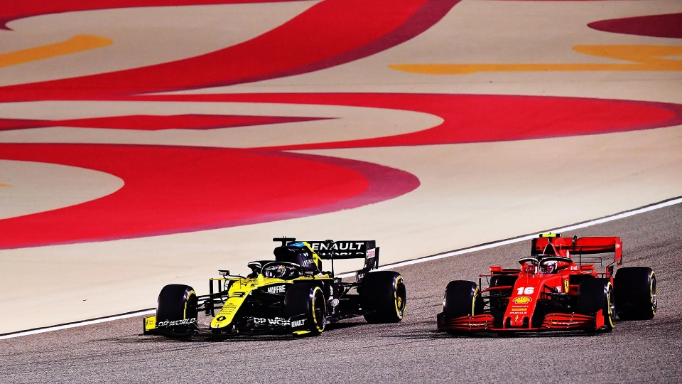 F1: Russell domina le prove libere del venerdì