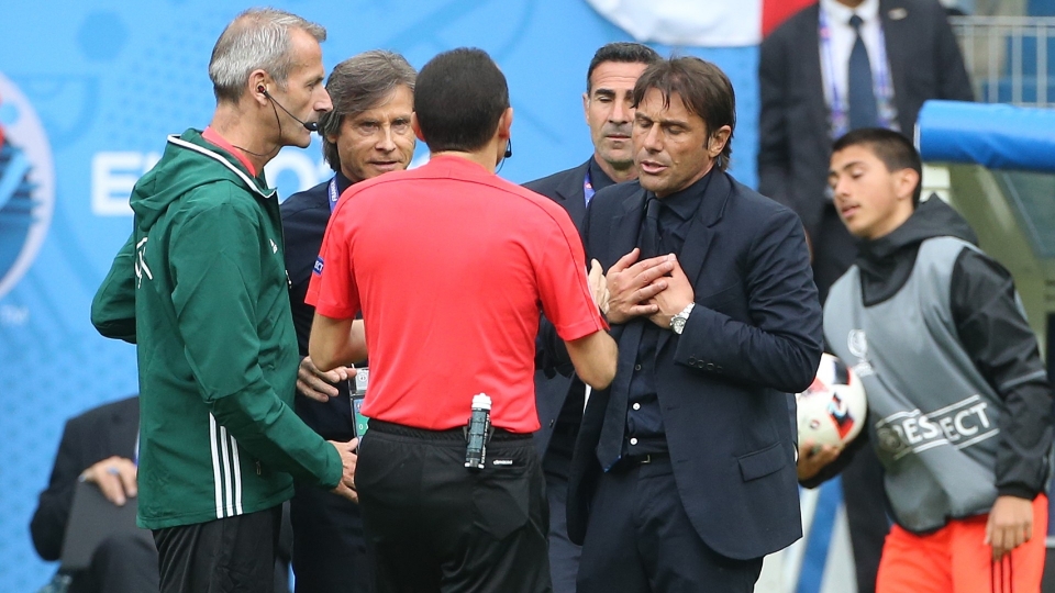 Gallery - Conte, mister furioso: da Mourinho a Banega, quante liti in campo