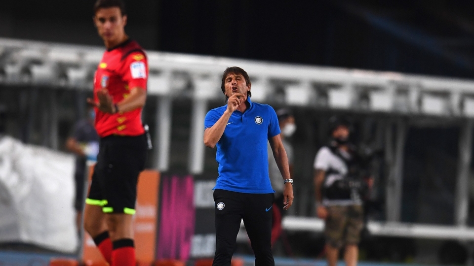 Gallery - Conte, mister furioso: da Mourinho a Banega, quante liti in campo