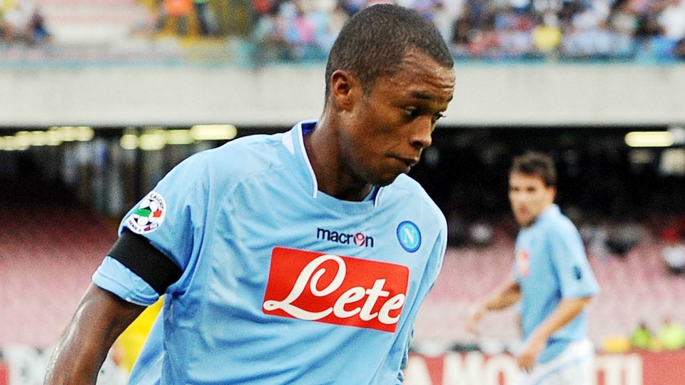 Gallery Napoli-Benfica: Santacroce Gallery Napoli-Benfica: Santacroce