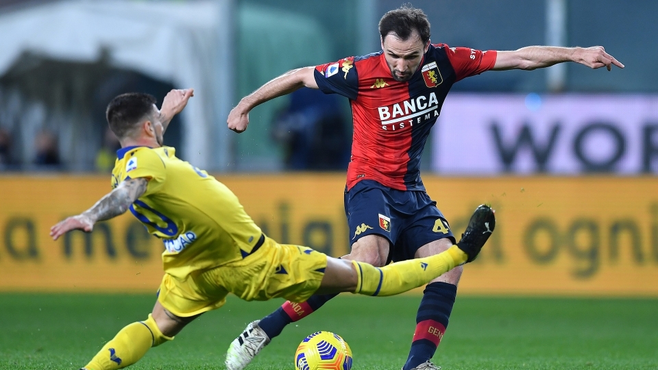 Badelj, autore del gol del pareggio in Genoa-Verona Genoa-Verona Badelj