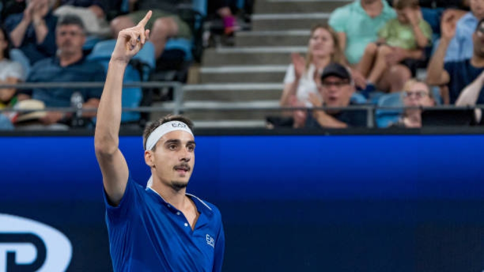 Bel successo in rimonta per Lorenzo Sonego opposto a Daniel Evans Lorenzo Sonego