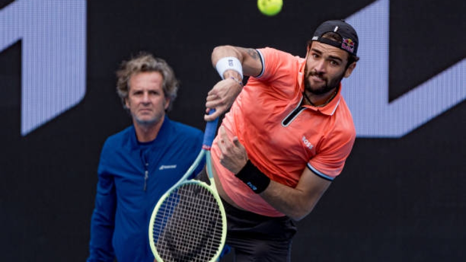 Sotto lo sguardo attento di Francisco Roig, Matteo Berrettini sta cercando di recuperare la condizione migliore Matteo Berrettini
