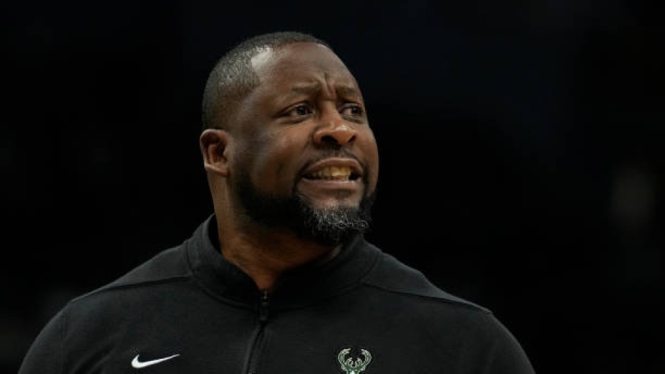 Adrian Griffin non è più il coach dei Milwaukee Bucks Adrian Griffin