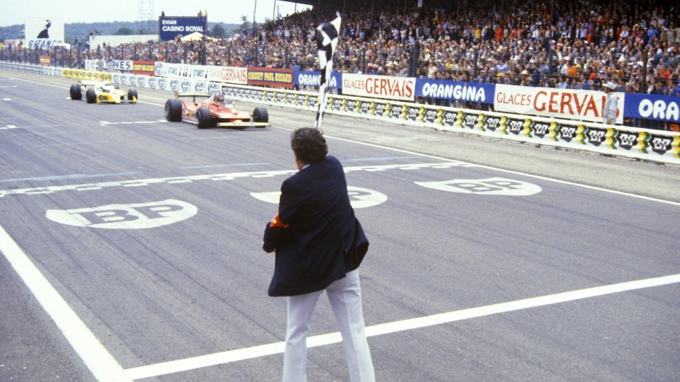 Gilles Villeneuve: le foto di una carriera entrata nel mito