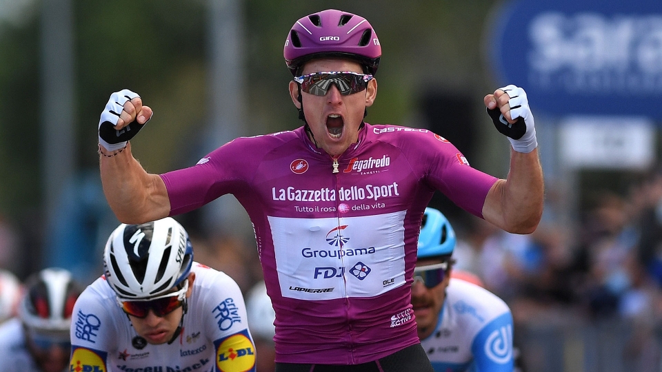 Giro: le foto dell\