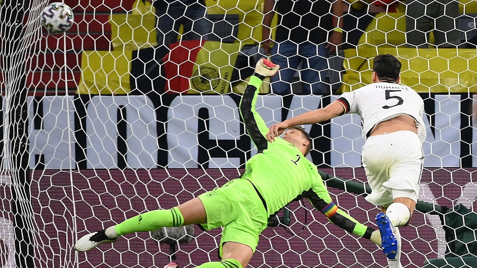 Hummels France Germany Euro