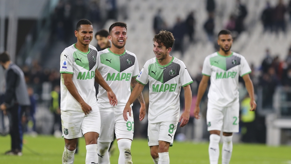 Nel passaggio da De Zerbi a Dionisi il Sassuolo non ha mutato la filosofia calcistica. La squadra neroverde è stata quella con la maggior percentuale di possesso palla nel 2021: 59,24%, quasi quattro punti in più rispetto al Napoli (55,71). Terza a sorpresa l’Atalanta con il 55,62% I record del 2021
