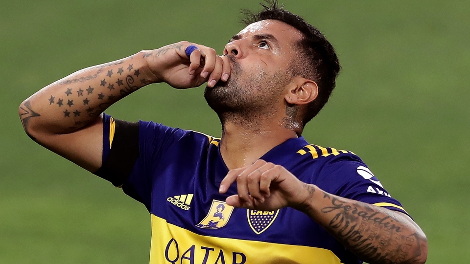 Il Boca segna e celebra Maradona: le foto
