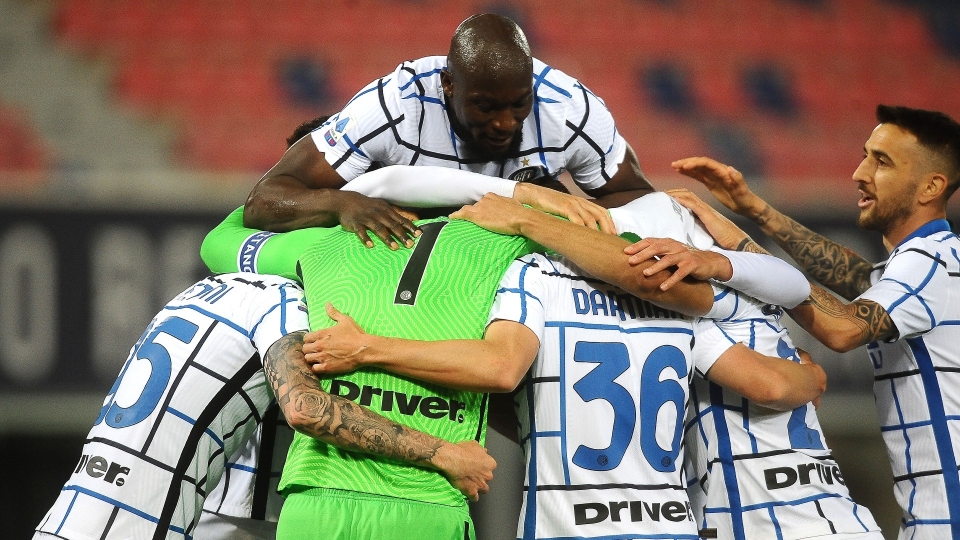 Inter Inter celebrating Serie A