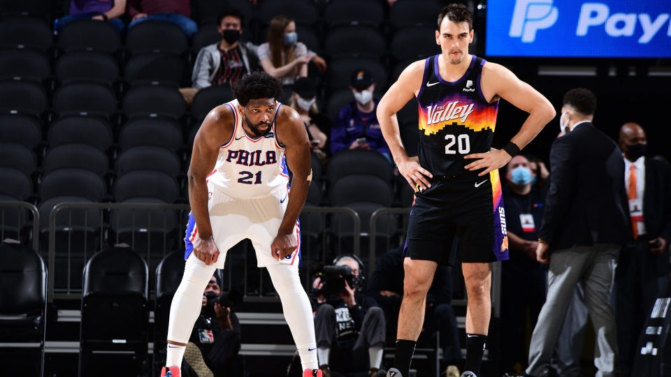 Joel Embiid e Dario Saric