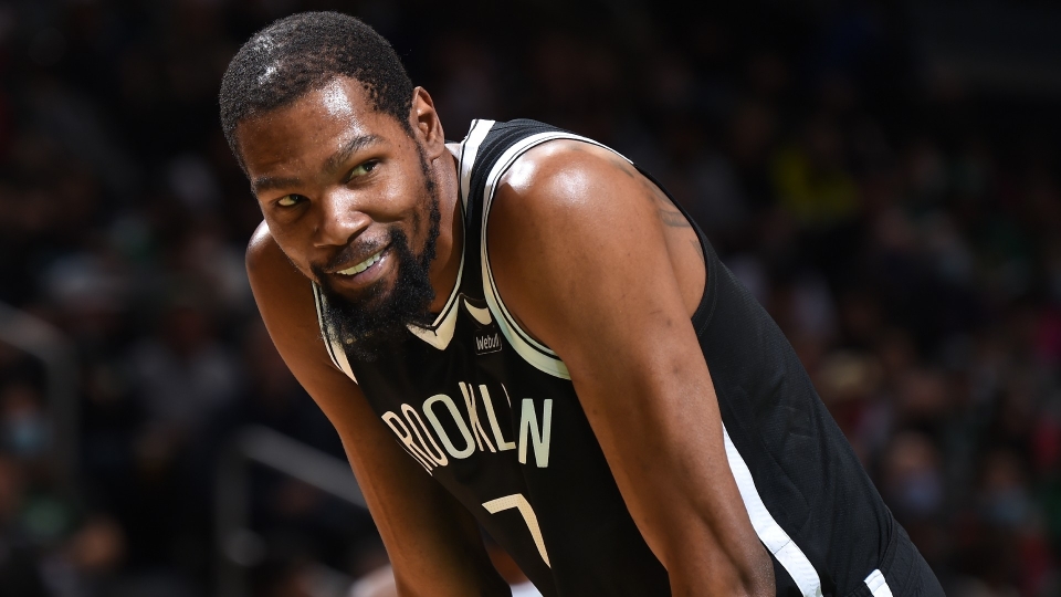 Kevin Durant sits 25th on the NBA scoring list