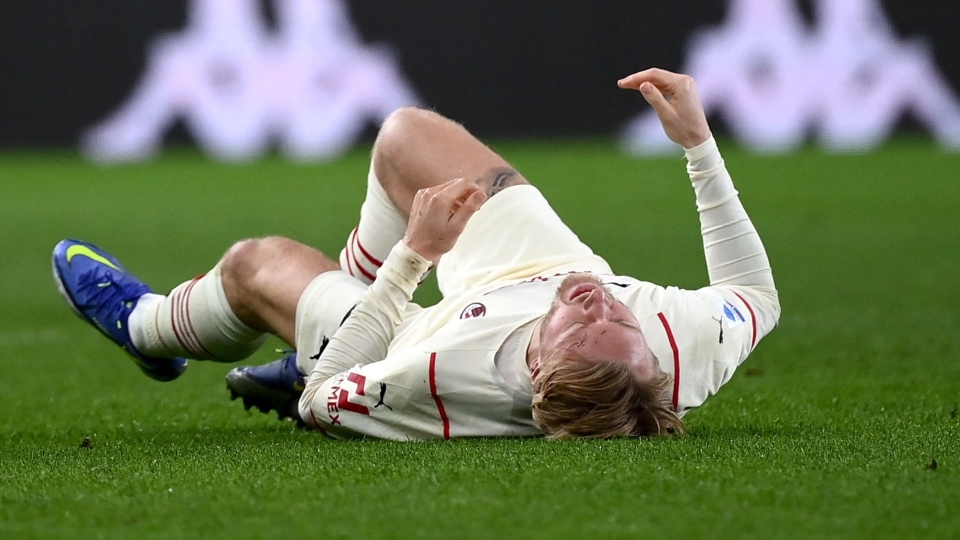 Kjaer injury Genoa Milan Kjaer injury Genoa Milan