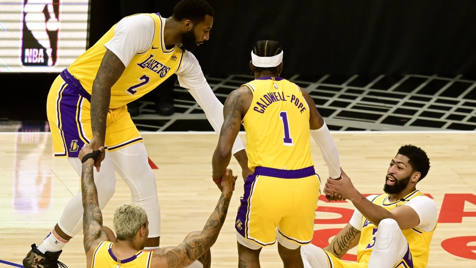 Kentavious Caldwell-Pope, Andre Drummond e Anthony Davis