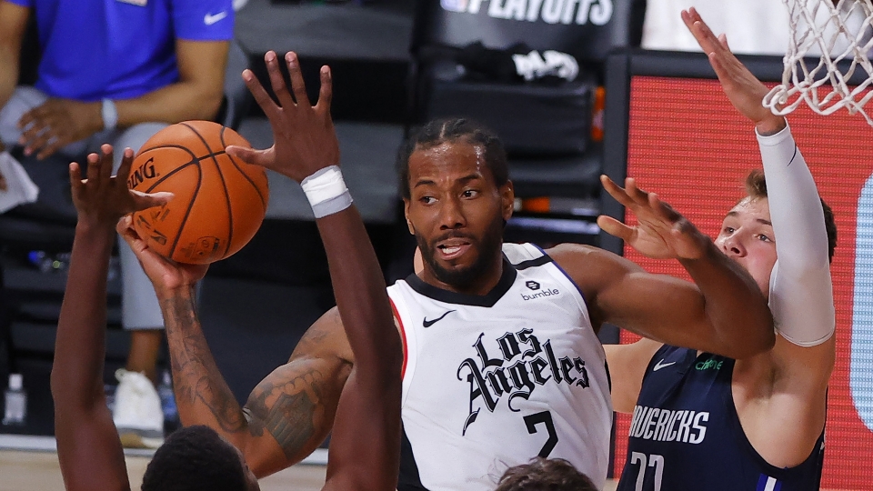 Le foto di Mavericks-Clippers 135-133