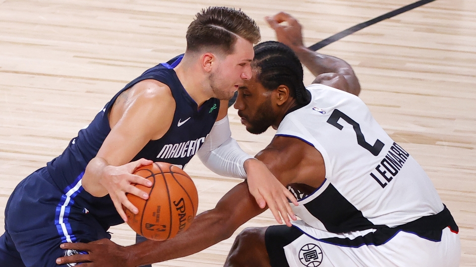 Le foto di Mavericks-Clippers 135-133