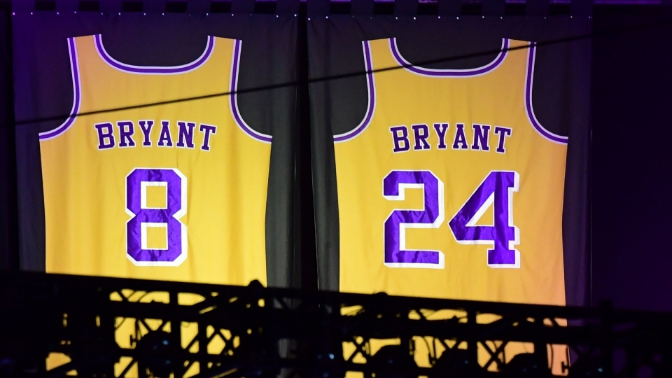 Le maglie dei Lakers di KB